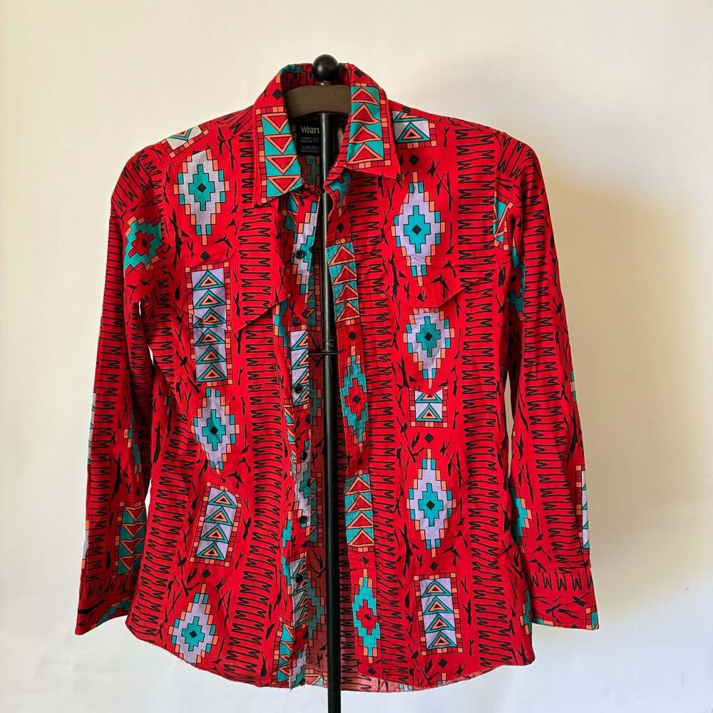 Vintage Wrangler Cowboy Cut Regular Fit Long Sleeve Southwestern Aztec Print
